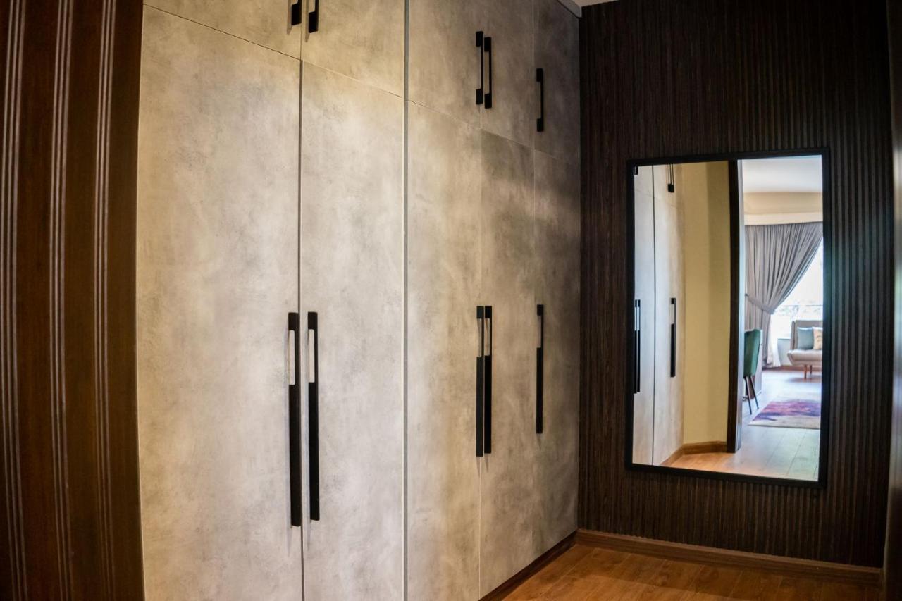 Hillside Residence E-7 By Paramount Hospitality Исламабад Екстериор снимка